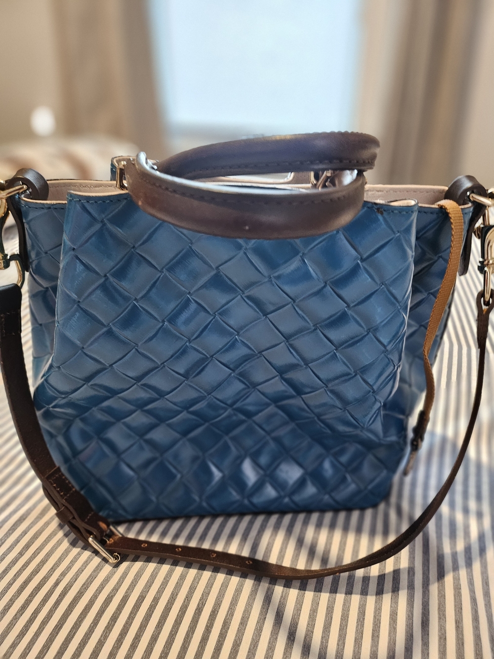 Dooney & Bourke Blue Woven Leather Shoulder Tote - Picture 2 of 9